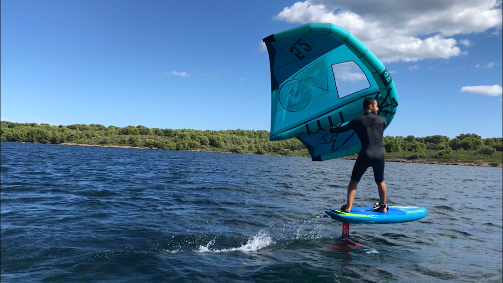 wingfoiling in Fornells Menorca